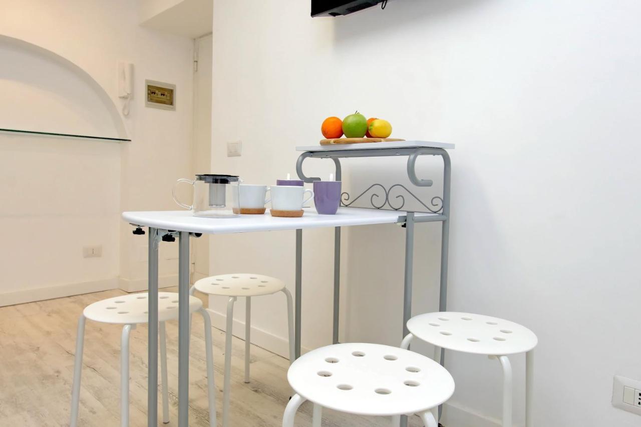 Ych-Confortevole Suite Al Colosseo Ρώμη Εξωτερικό φωτογραφία